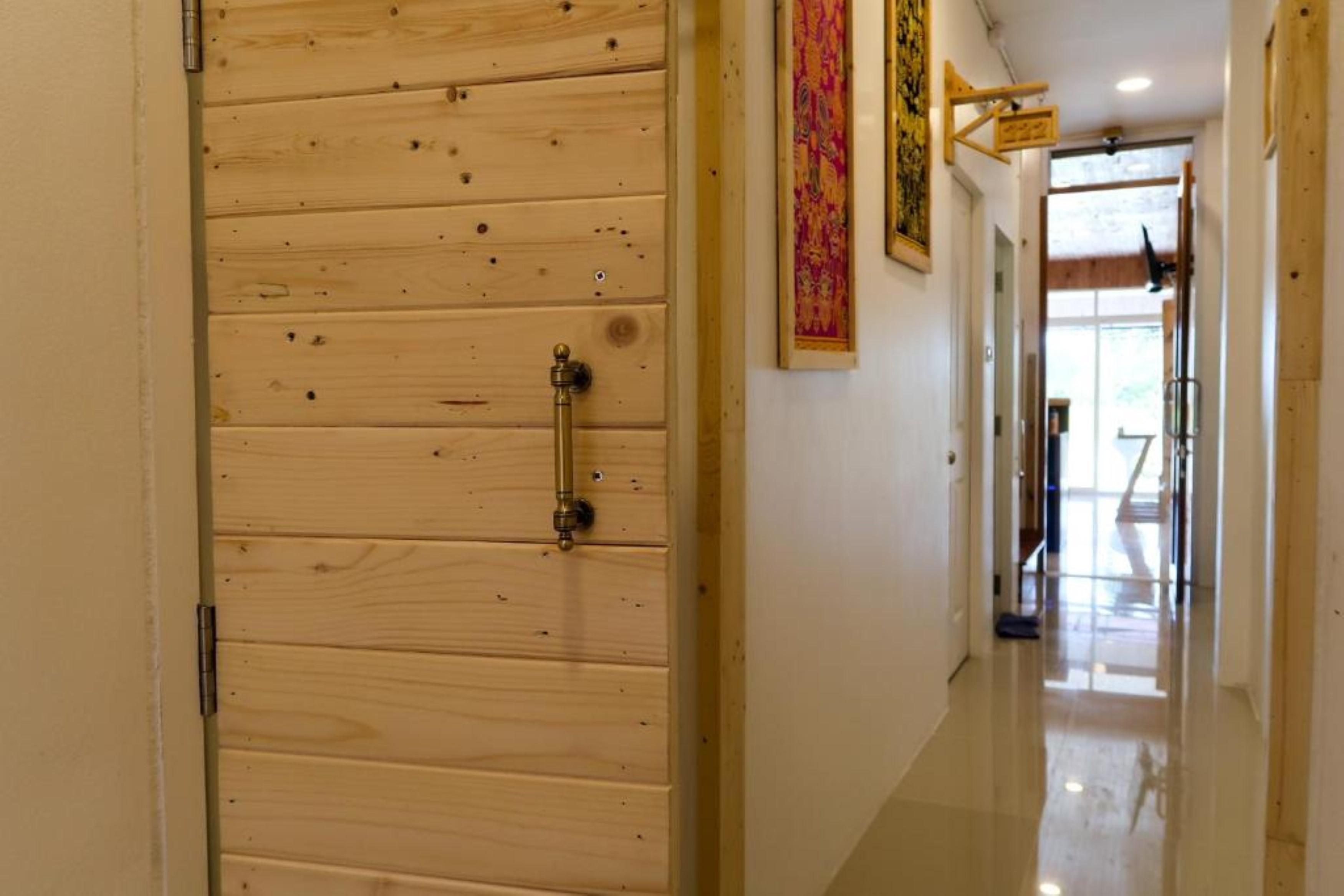 Baan Urt Suratthani Airport Hotel Σούρατ Τανί Εξωτερικό φωτογραφία